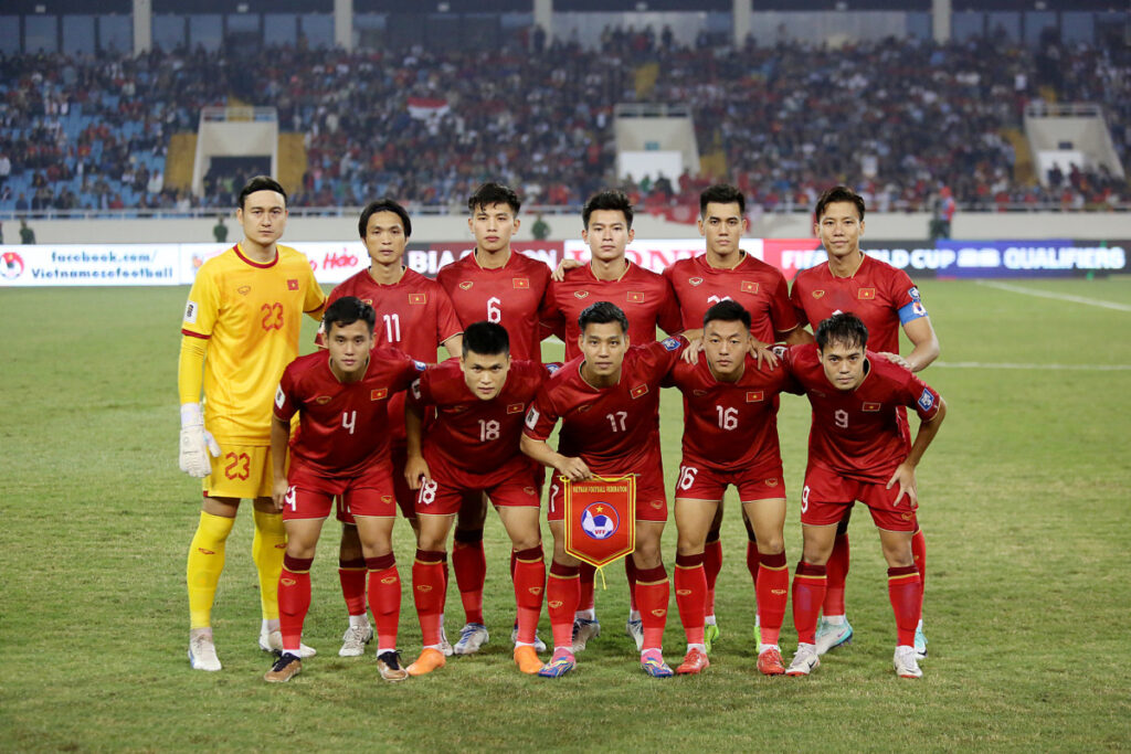 HLV Kim Sang-sik công bố danh sách cầu thủ Việt Nam đấu Manchester United: Quả bóng Vàng 2024 vắng mặt
